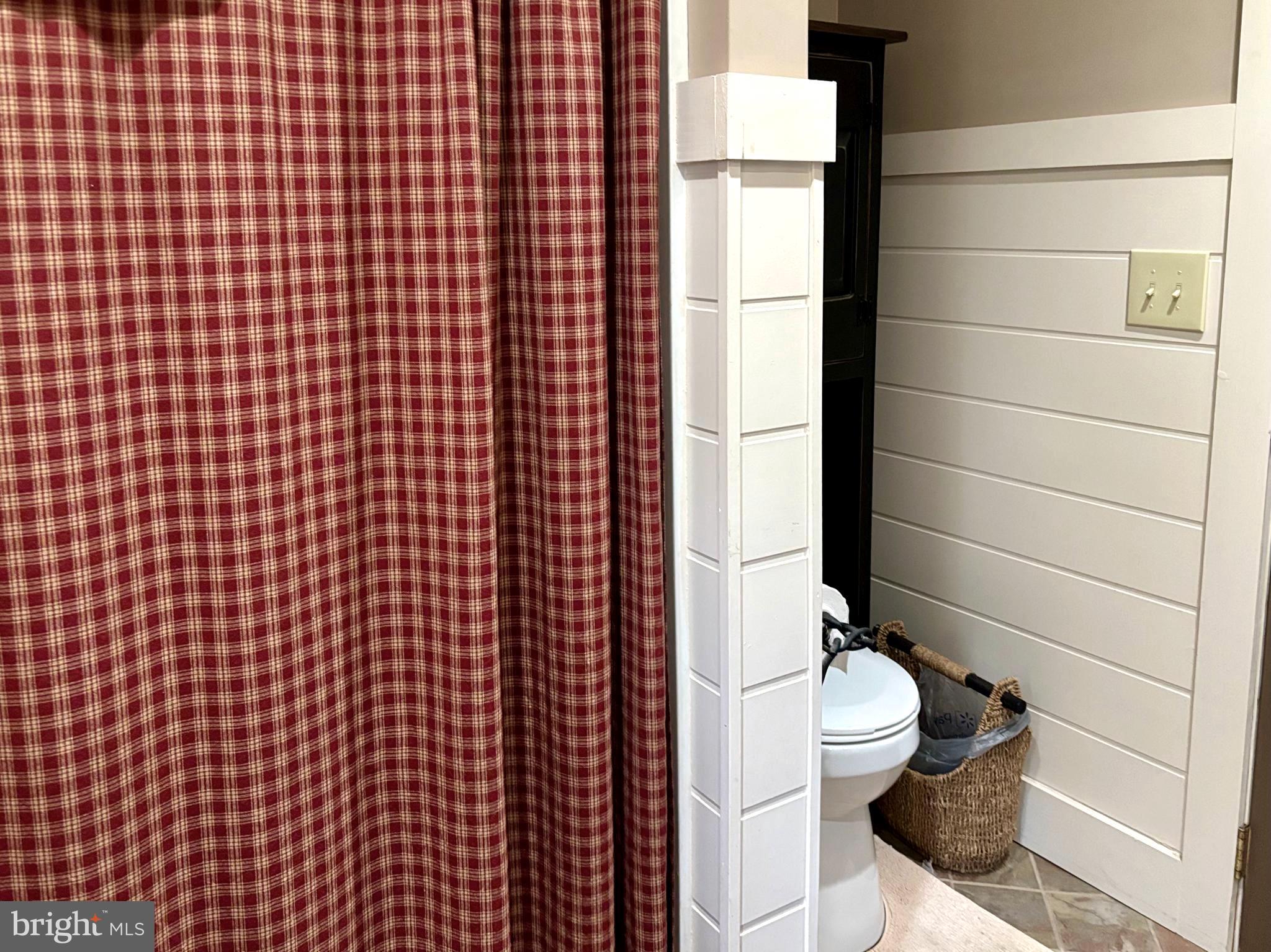 290 Woods Road Abbottstown, PA 17301 - Photo 49 of 49 a bathroom with a toilet