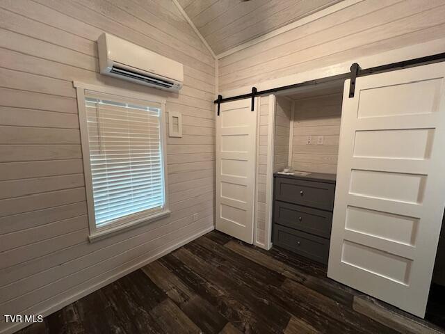 1131 Cold Springs Road Mountain City, TN 37683 - Photo 12 of 19 IMG_5874