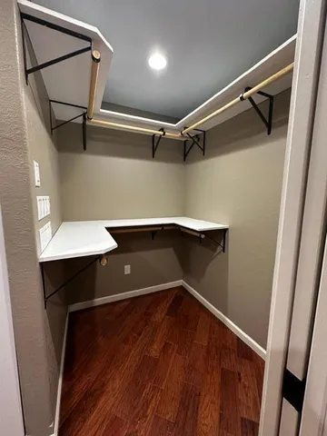 $674,999 | 15913 810th Avenue, Glenville, MN 56036