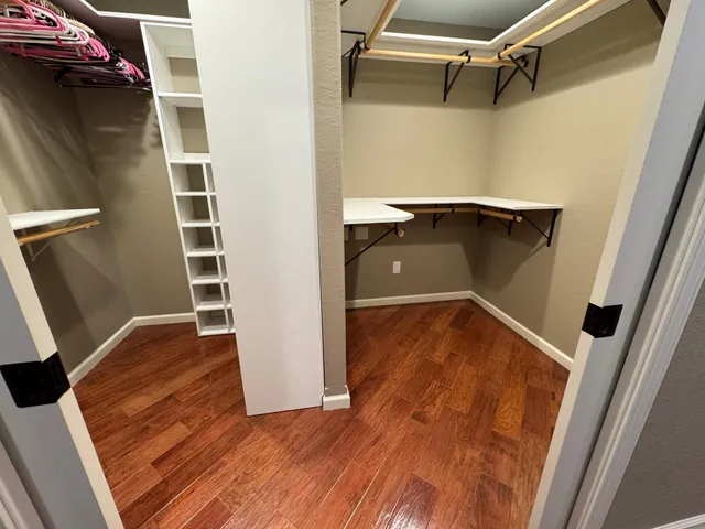 $674,999 | 15913 810th Avenue, Glenville, MN 56036