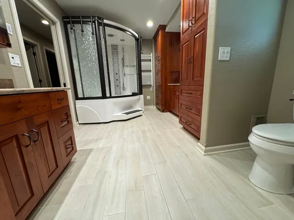 $674,999 | 15913 810th Avenue, Glenville, MN 56036