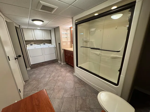 $674,999 | 15913 810th Avenue, Glenville, MN 56036