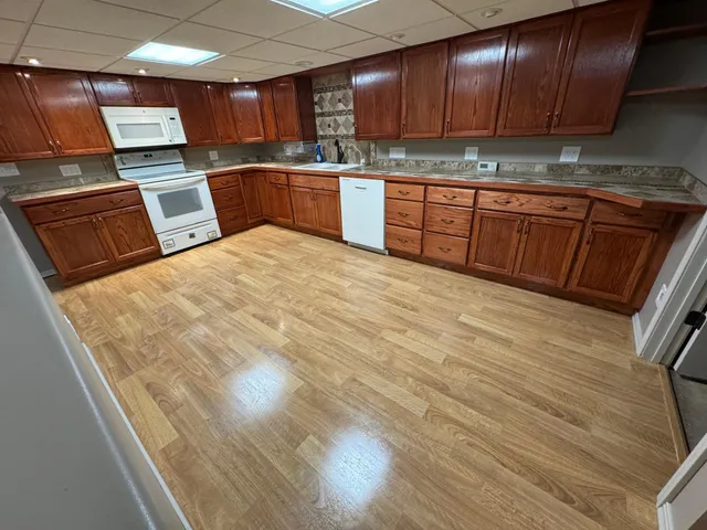 $674,999 | 15913 810th Avenue, Glenville, MN 56036