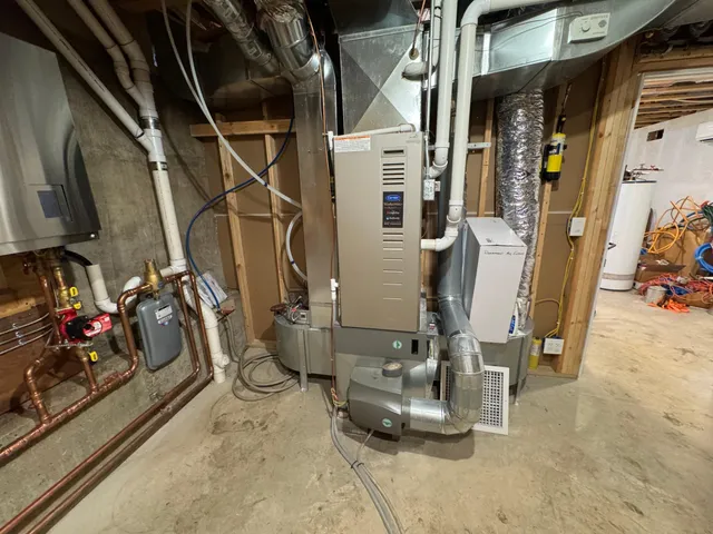 $674,999 | 15913 810th Avenue, Glenville, MN 56036