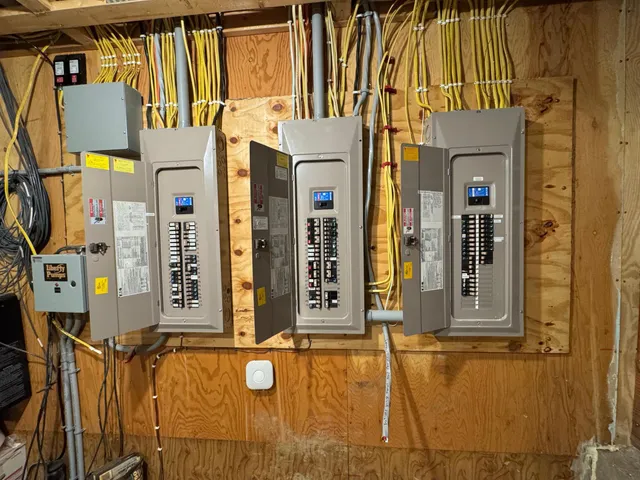 $674,999 | 15913 810th Avenue, Glenville, MN 56036