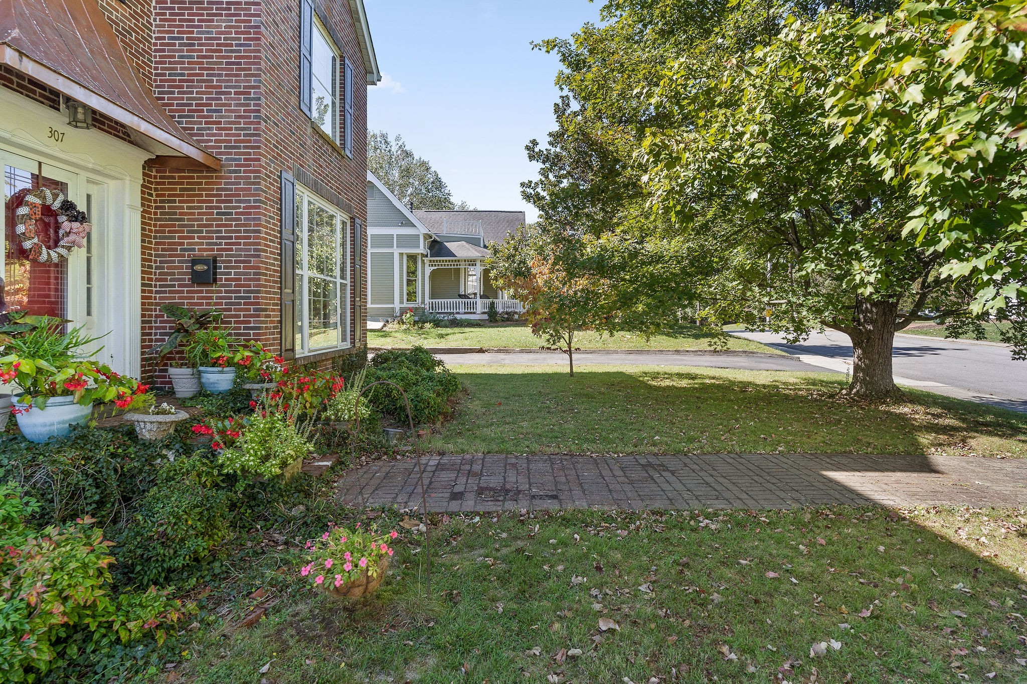 307 West Main Street Smithville, TN 37166 - Photo 51 of 58 a view of a house with a garden