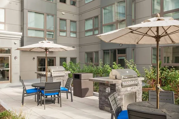 $2,925 | 180 Eastern Avenue, Unit 419, Malden, MA 02148