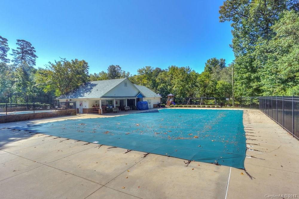 1824 Running Brook Road Charlotte, NC 28214 - Photo 20 of 20 Gallery Image 20