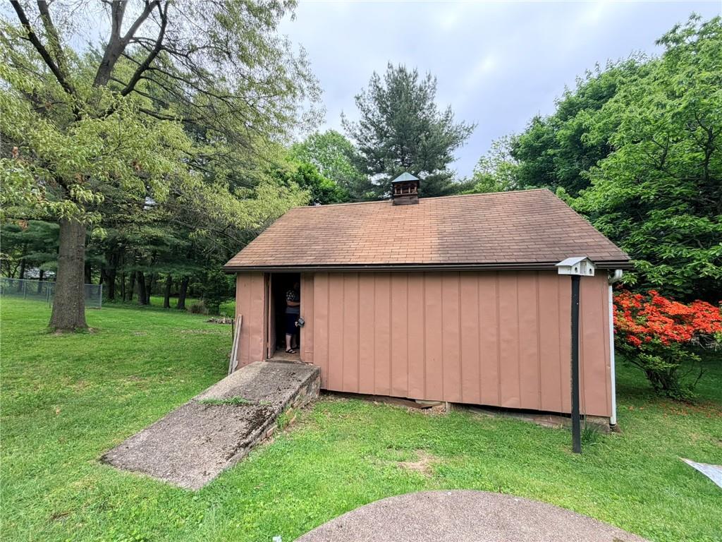 100 South Kings Creek Road Burgettstown, PA 15021 - Photo 40 of 46 Rear - 2-Level Shed