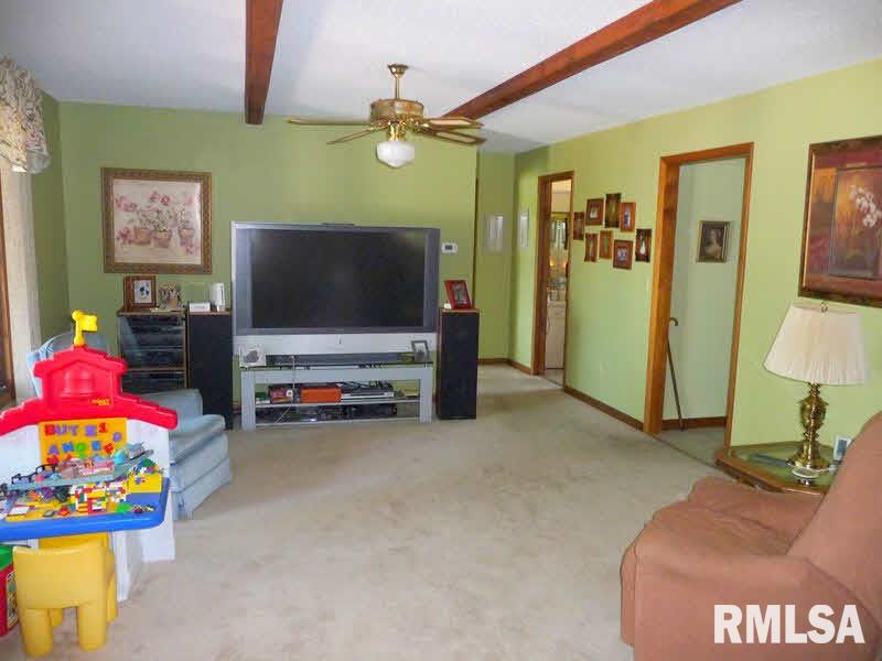 1228 Howard Road Marion, IL 62959 - Photo 14 of 36 Gallery Image 14