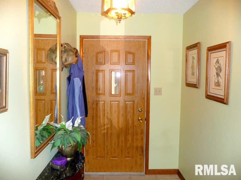 1228 Howard Road Marion, IL 62959 - Photo 25 of 36 Gallery Image 25