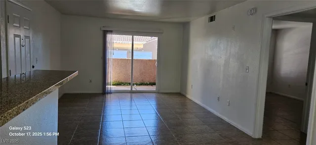 $1,300 | 1150 North Buffalo Drive, Unit 1079, Las Vegas, NV 89128