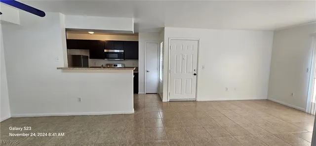 $1,300 | 1150 North Buffalo Drive, Unit 1079, Las Vegas, NV 89128