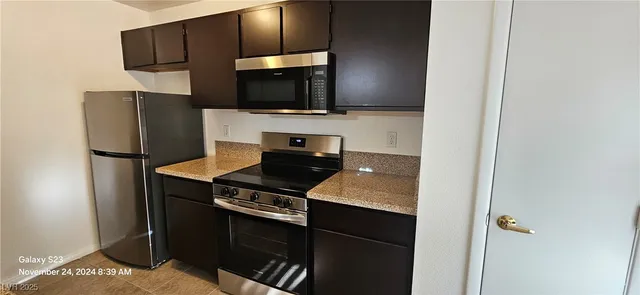 $1,300 | 1150 North Buffalo Drive, Unit 1079, Las Vegas, NV 89128