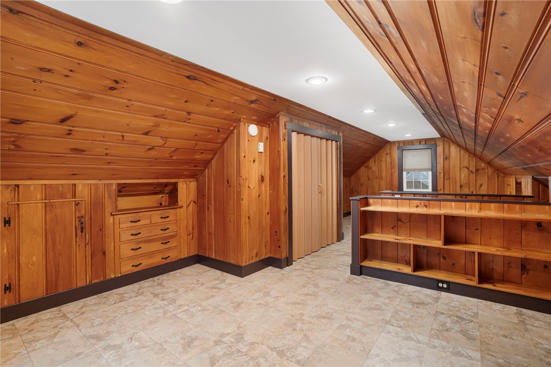 37 Haverford Road Warwick, RI 02886 - Photo 20 of 27 Gallery Image 20