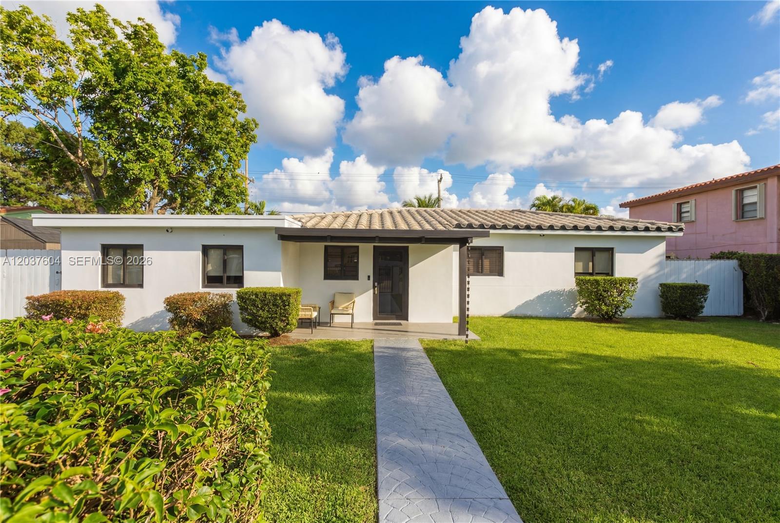 7395 Southwest 39th Street Miami, FL 33155 - Photo 31 of 48