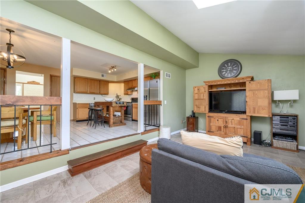 57 Ditmars Circle Hillsborough, NJ 08844 - Photo 20 of 46