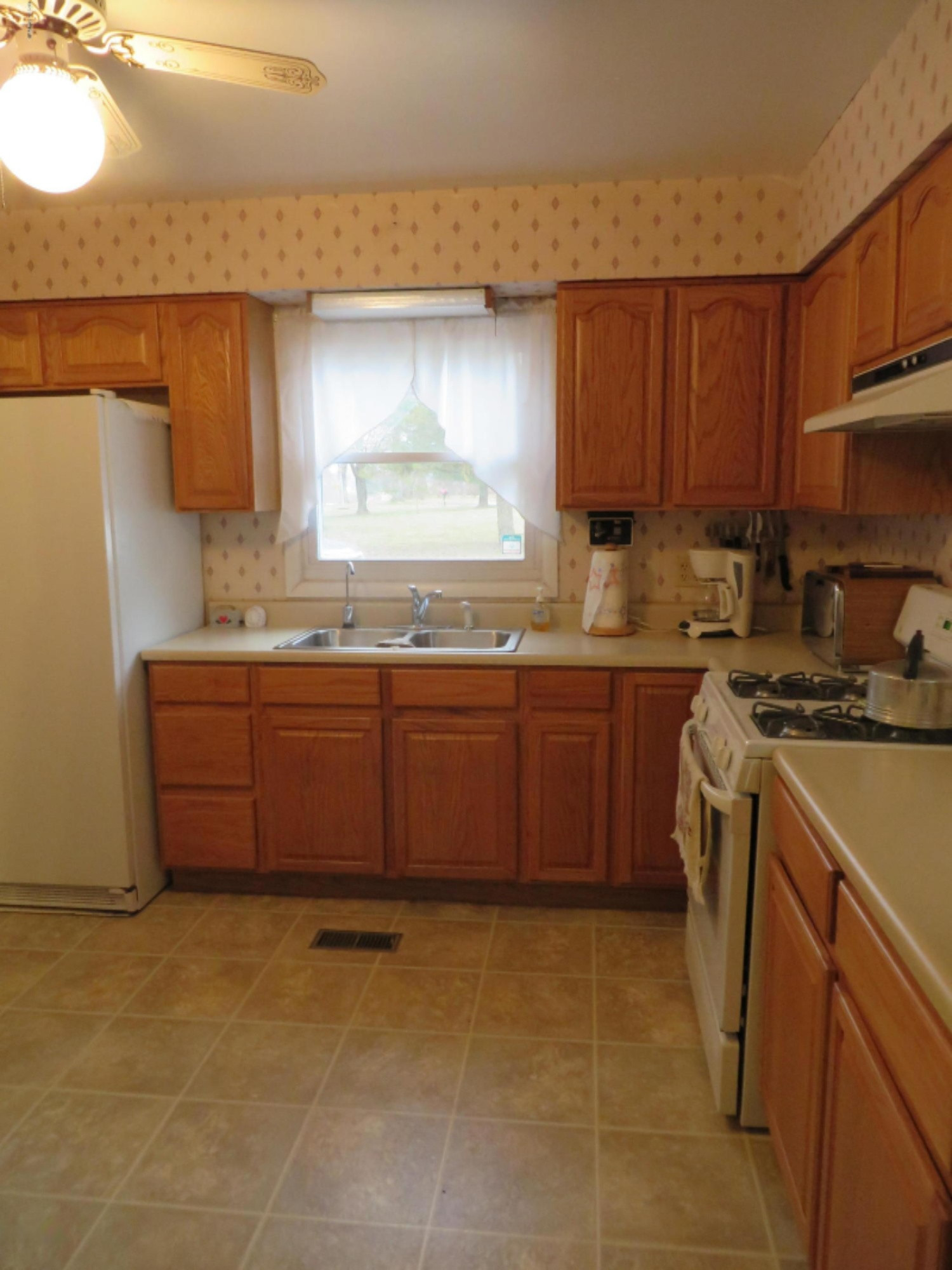 20575 Partello Road Marshall, MI 49068 - Photo 15 of 21 IMG_1081.JPG