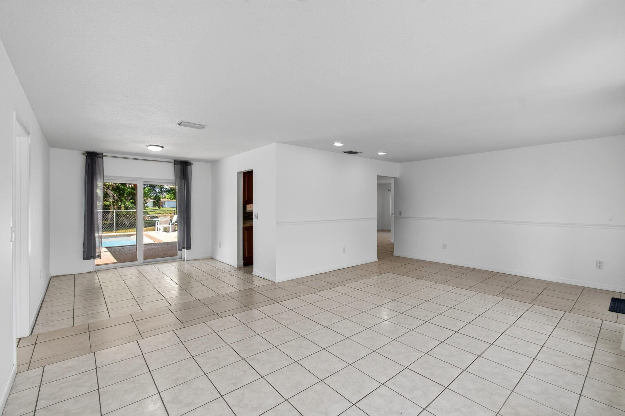 4760 Bison Street Boca Raton, FL 33428 - Photo 11 of 77 9-web-or-mls-DSC_5854