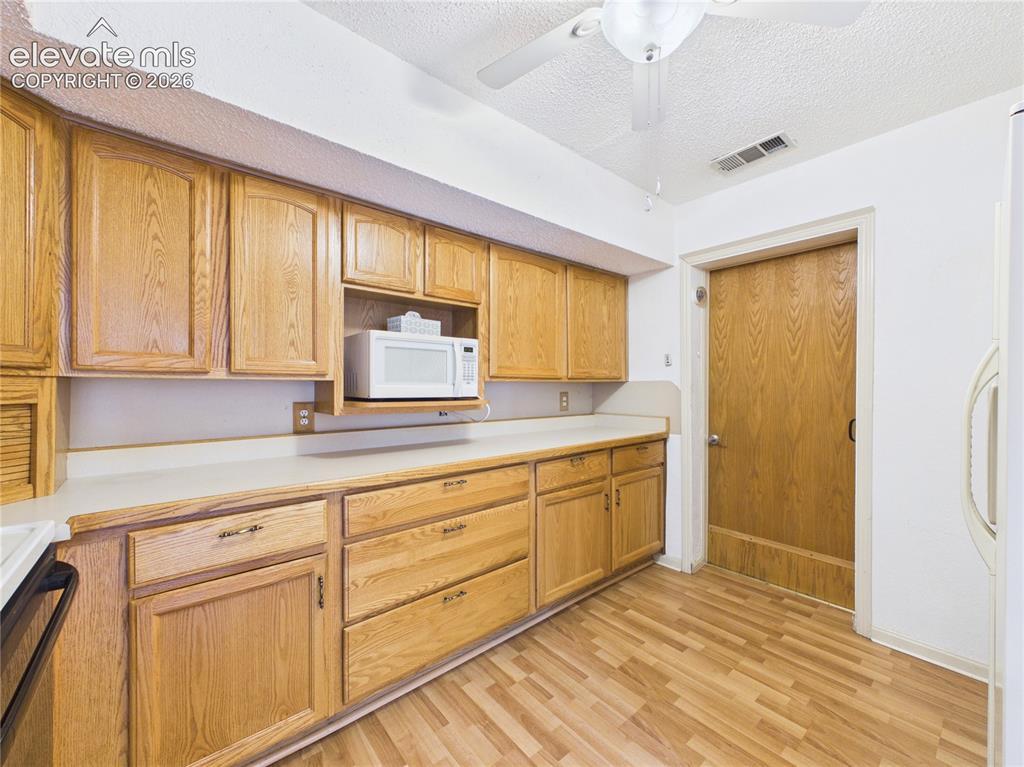 164 Bonnymede Road, Unit E Pueblo, CO 81001 - Photo 12 of 29