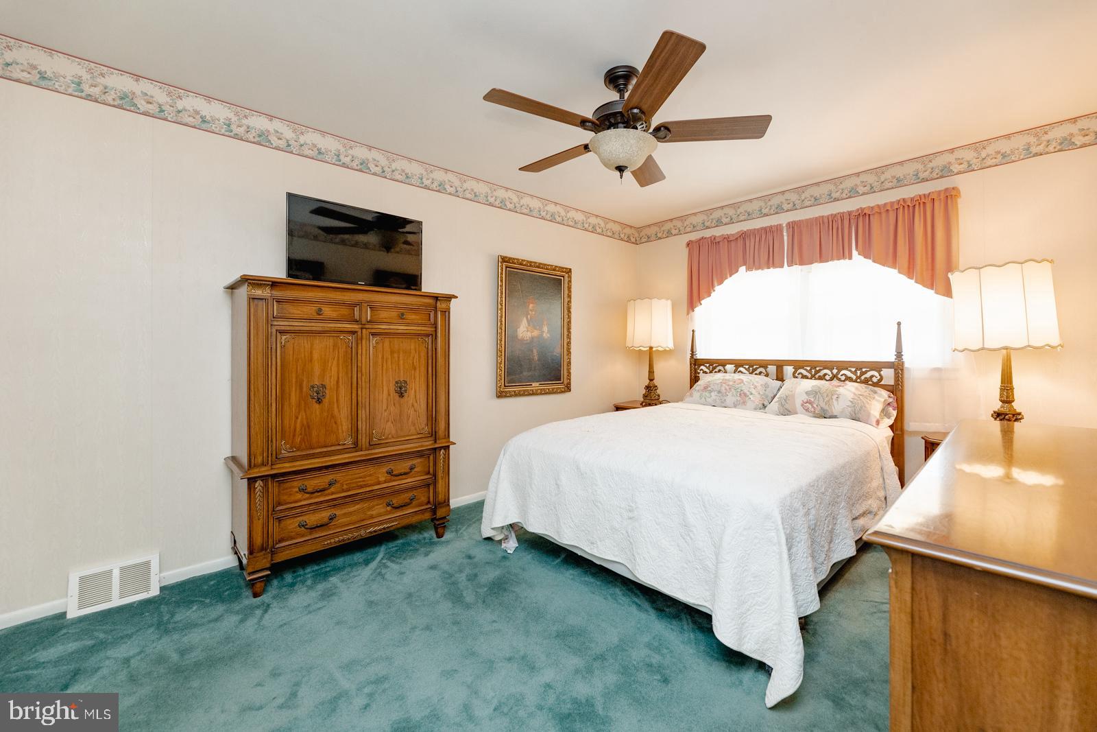 3540 Kyle Road Philadelphia, PA 19154 - Photo 15 of 26 Main Bedroom