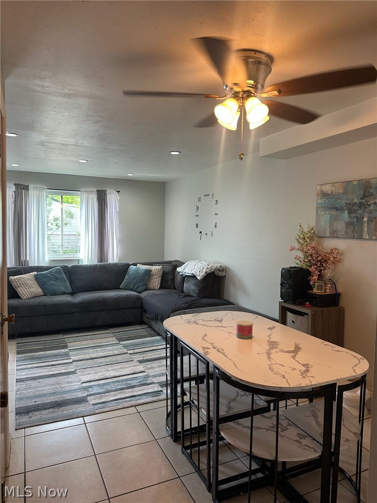 797 Babbitt Road, Unit 30 Euclid, OH 44123 - Photo 4 of 11