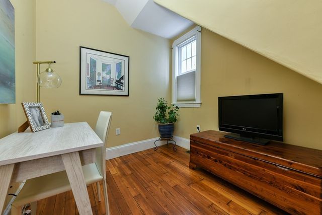 $550,000 | 4 Maryland Street, Unit 1, Boston, MA 02125