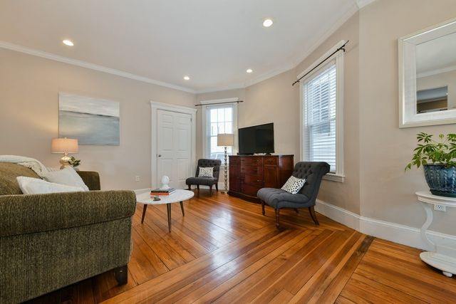 $550,000 | 4 Maryland Street, Unit 1, Boston, MA 02125