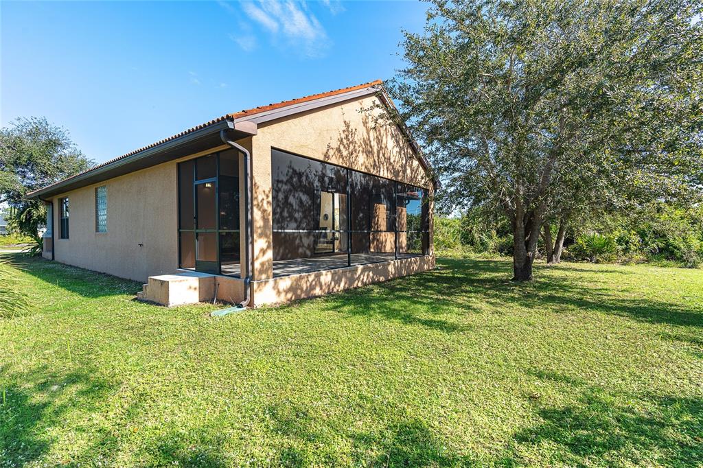 431 Albatross Road Rotonda West, FL 33947 - Photo 16 of 25