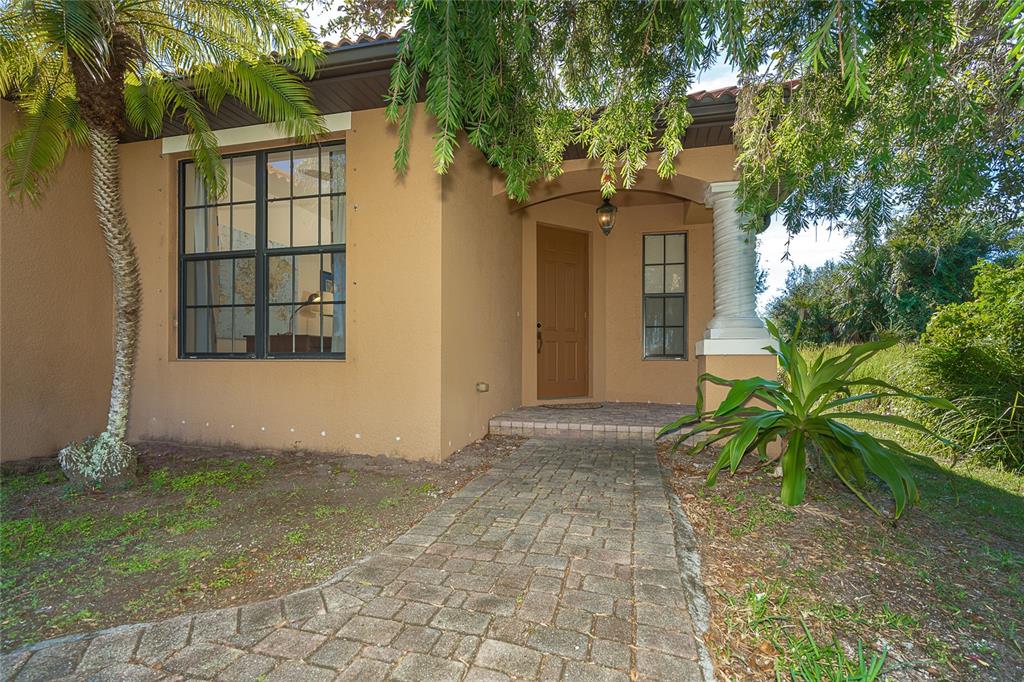 431 Albatross Road Rotonda West, FL 33947 - Photo 3 of 25