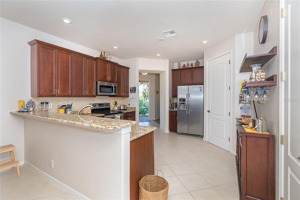 431 Albatross Road Rotonda West, FL 33947 - Photo 8 of 25