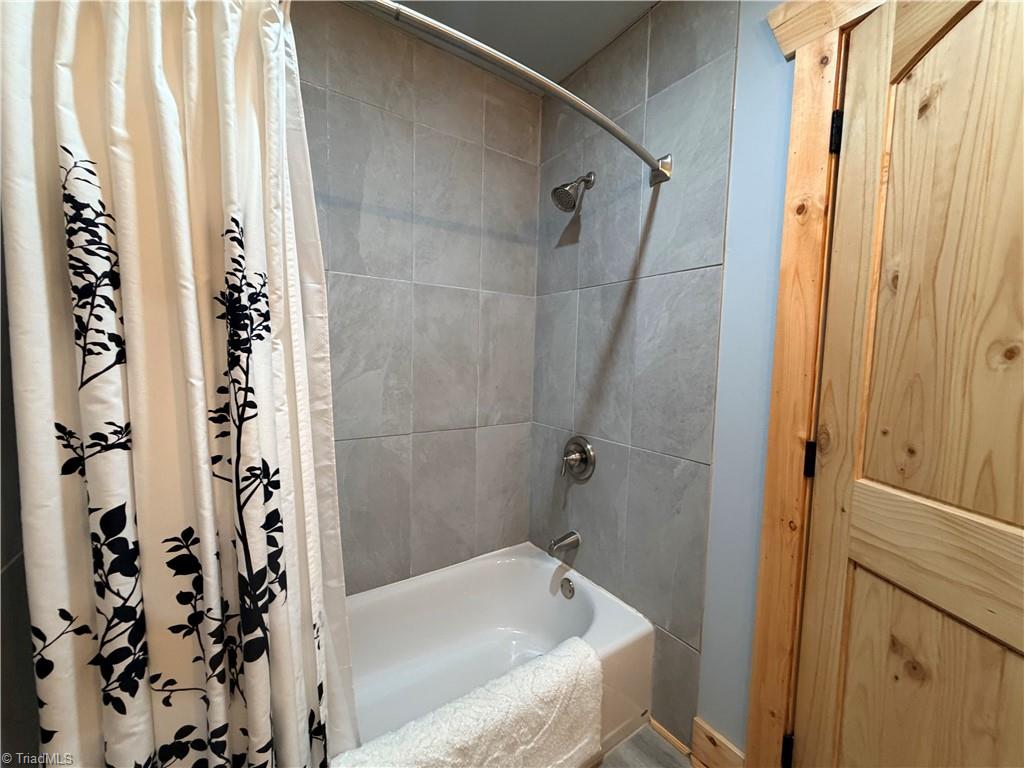 74 Forest Lane Ennice, NC 28623 - Photo 21 of 29