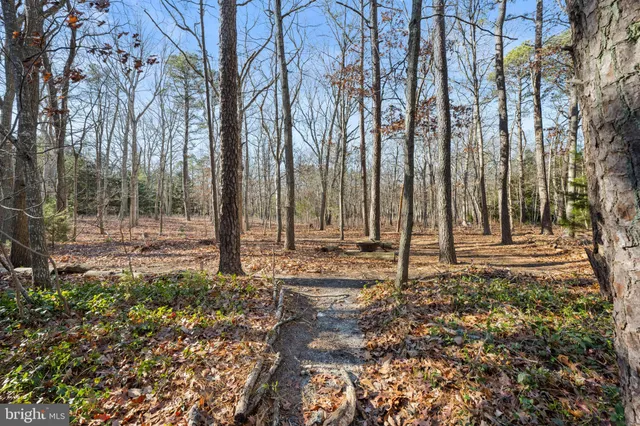 $789,900 | 632 East Lost Pine Way Road, Absecon, NJ 08205