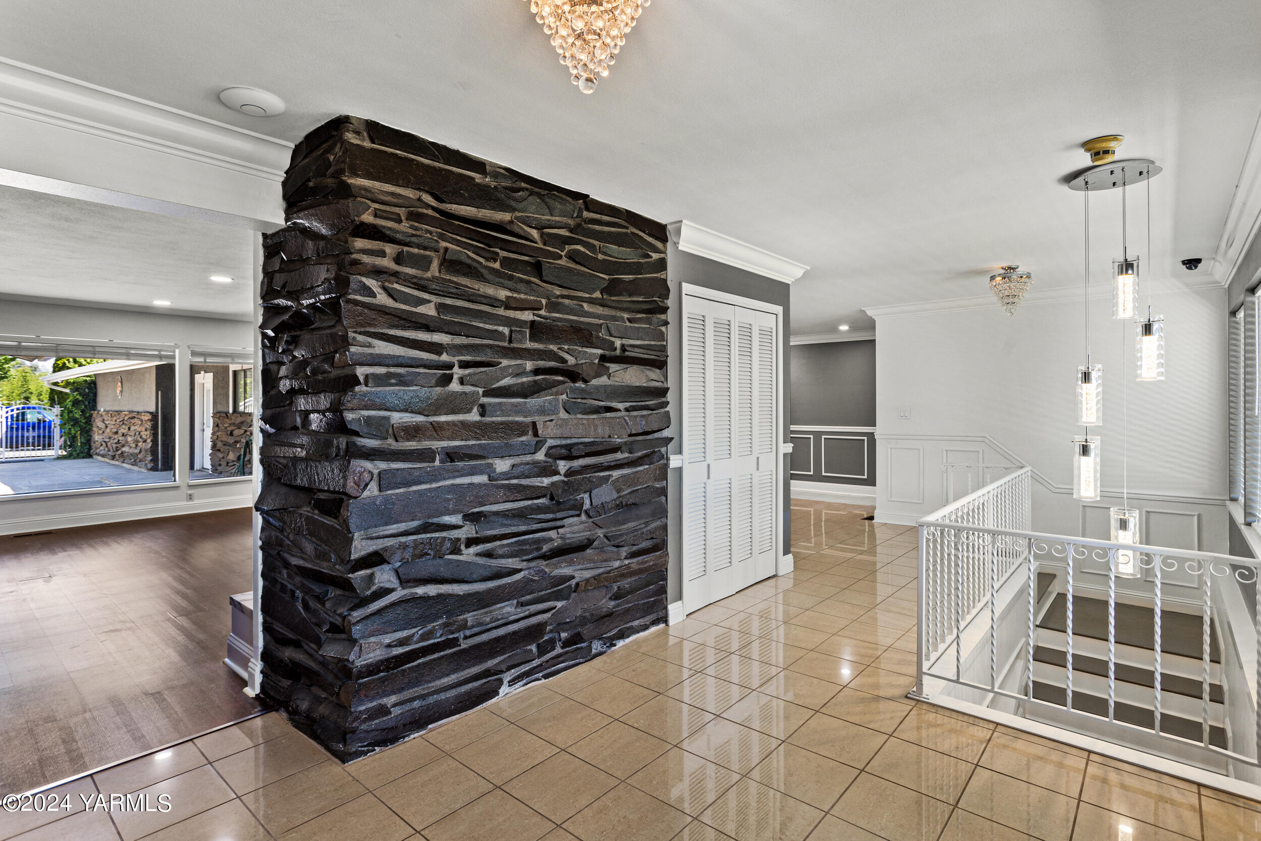 531 McDonald Road Toppenish, WA 98948 - Photo 8 of 78 531McDonald_12