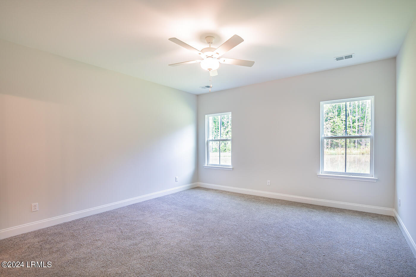420 Ramport Street Ridgeland, SC 29936 - Photo 16 of 37 15 Primary suite