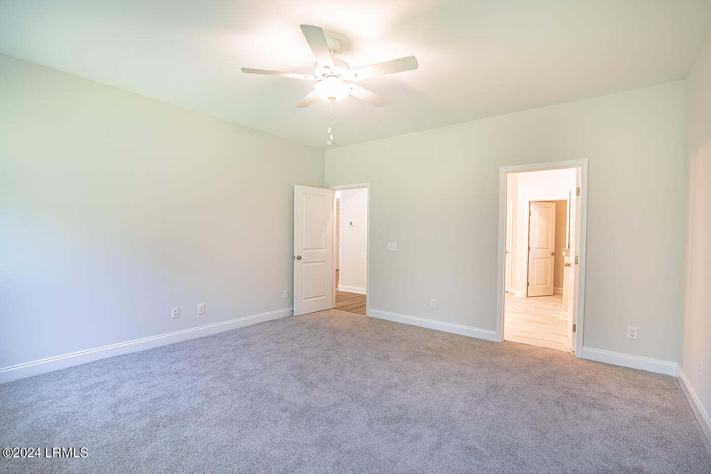 420 Ramport Street Ridgeland, SC 29936 - Photo 17 of 37 17 Primary suite