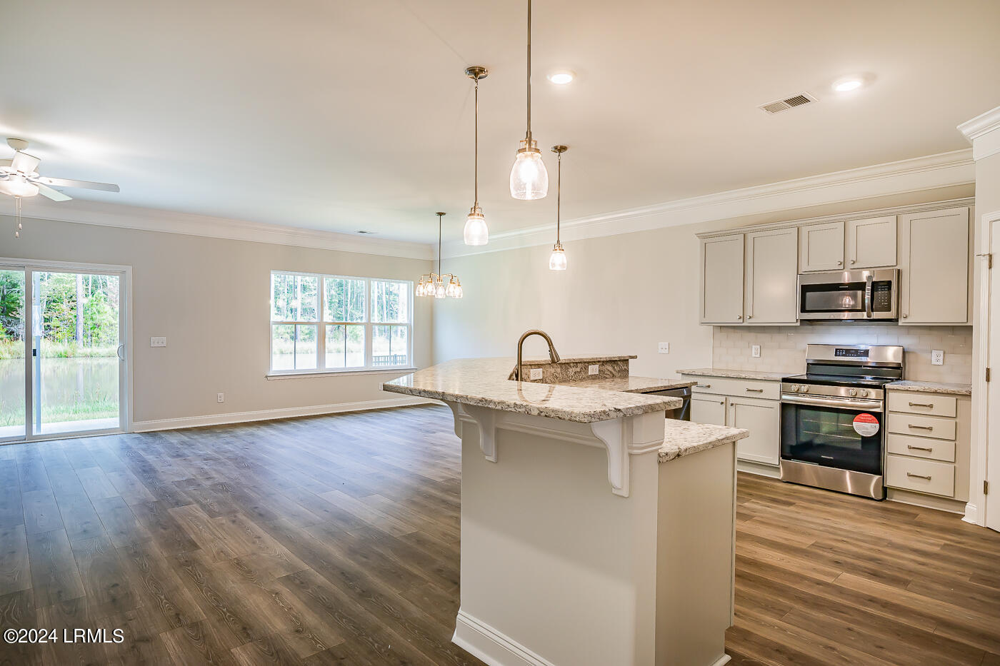 6 Open living