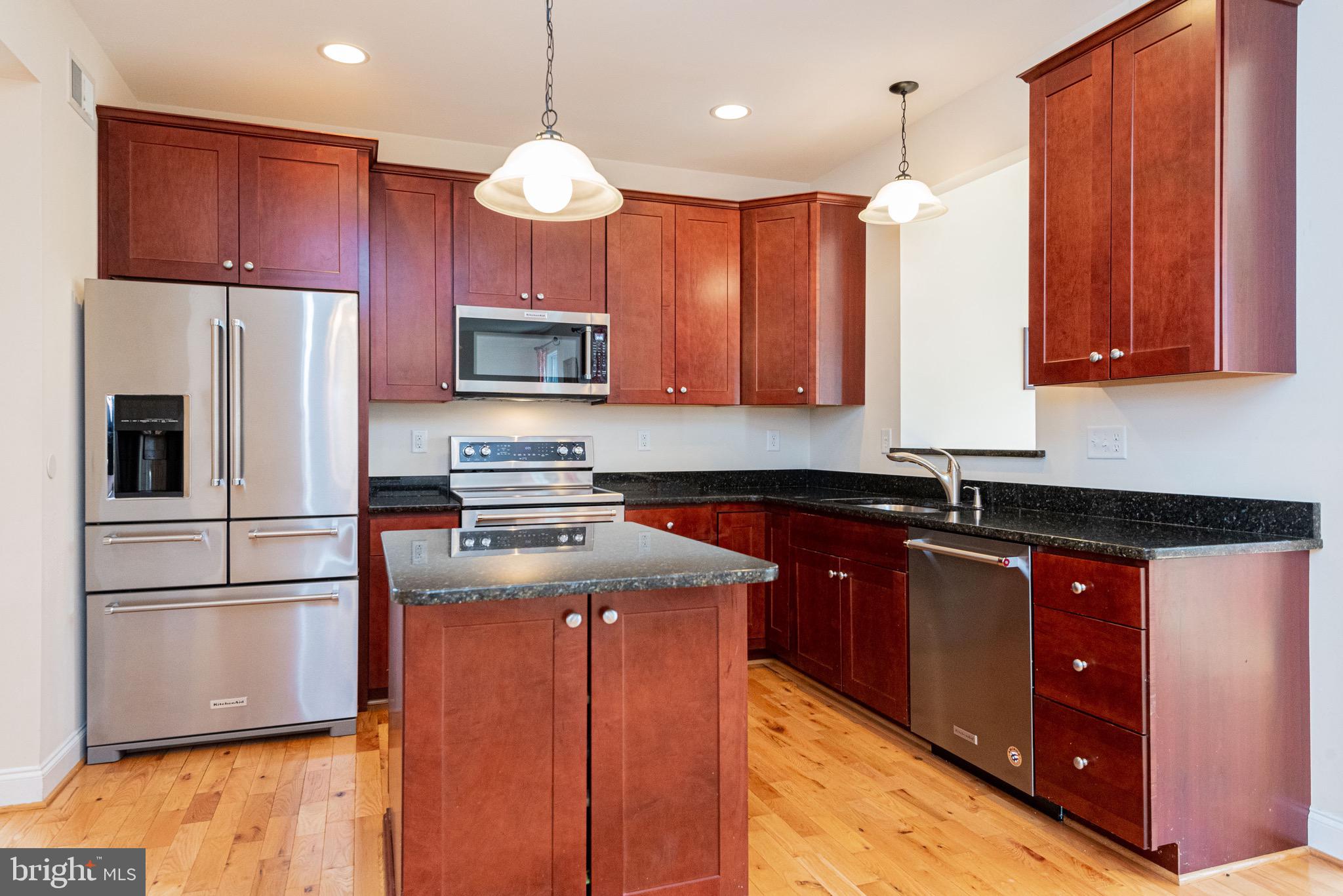 131 Club Road Arnold, MD 21012 - Photo 15 of 54 Gallery Image 15