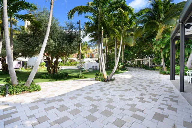 $3,450,000 | 2557 Seminole Circle, West Palm Beach, FL 33409