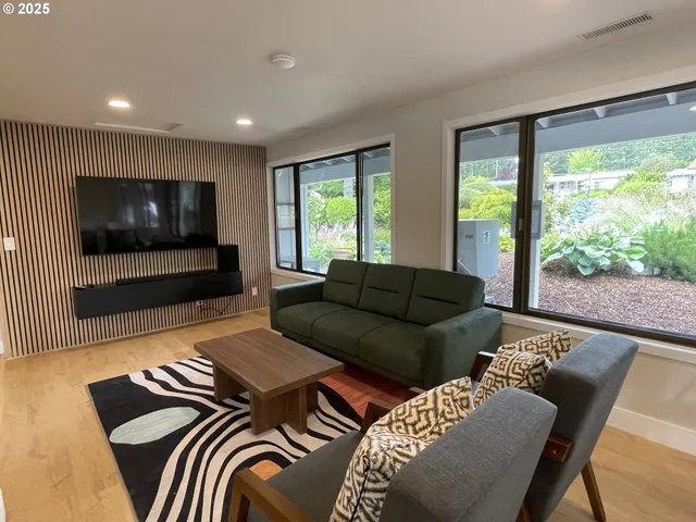 $99,900 | 100 Southwest 195th Avenue, Unit 31, Beaverton, OR 97006