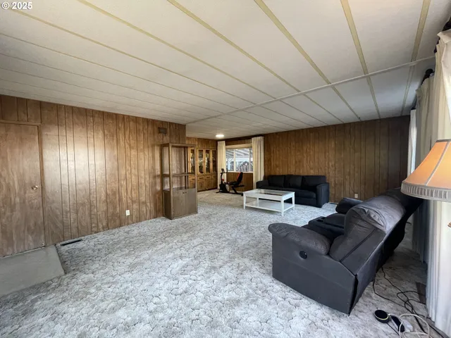 $99,900 | 100 Southwest 195th Avenue, Unit 31, Beaverton, OR 97006