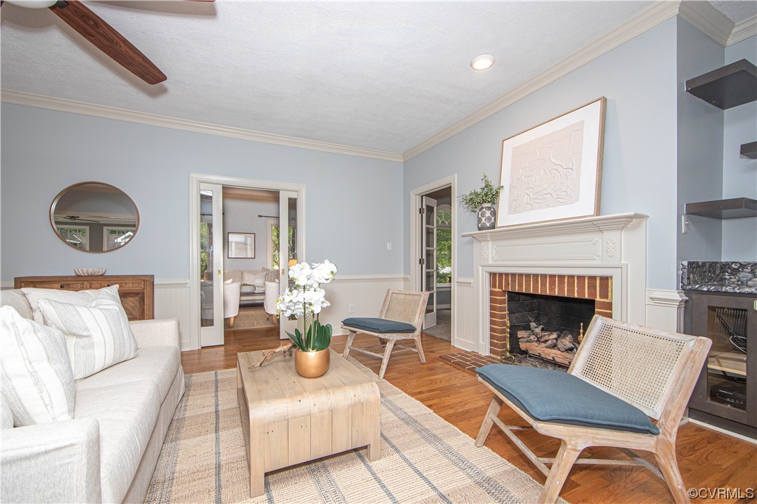 2425 Hartlepool Lane Midlothian, VA 23113 - Photo 3 of 44 a living room with furniture and a fireplace