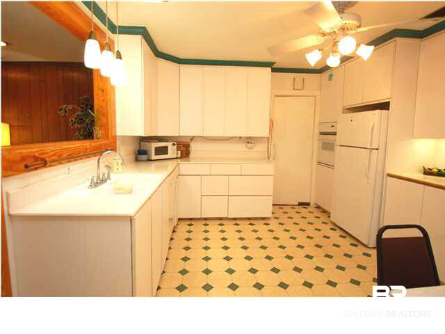 1224 Forest Dell Road Mobile, AL 36618 - Photo 16 of 23