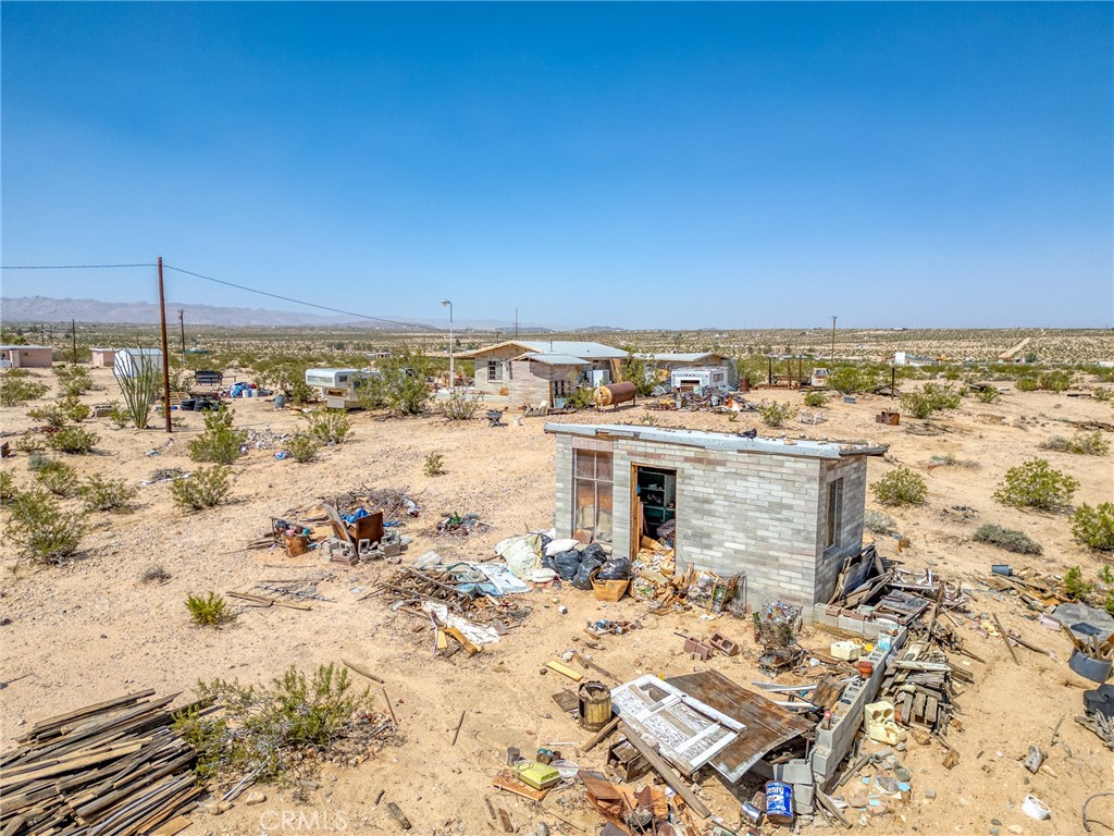 72082 Winters Road Twentynine Palms, CA 92277 - Photo 19 of 41