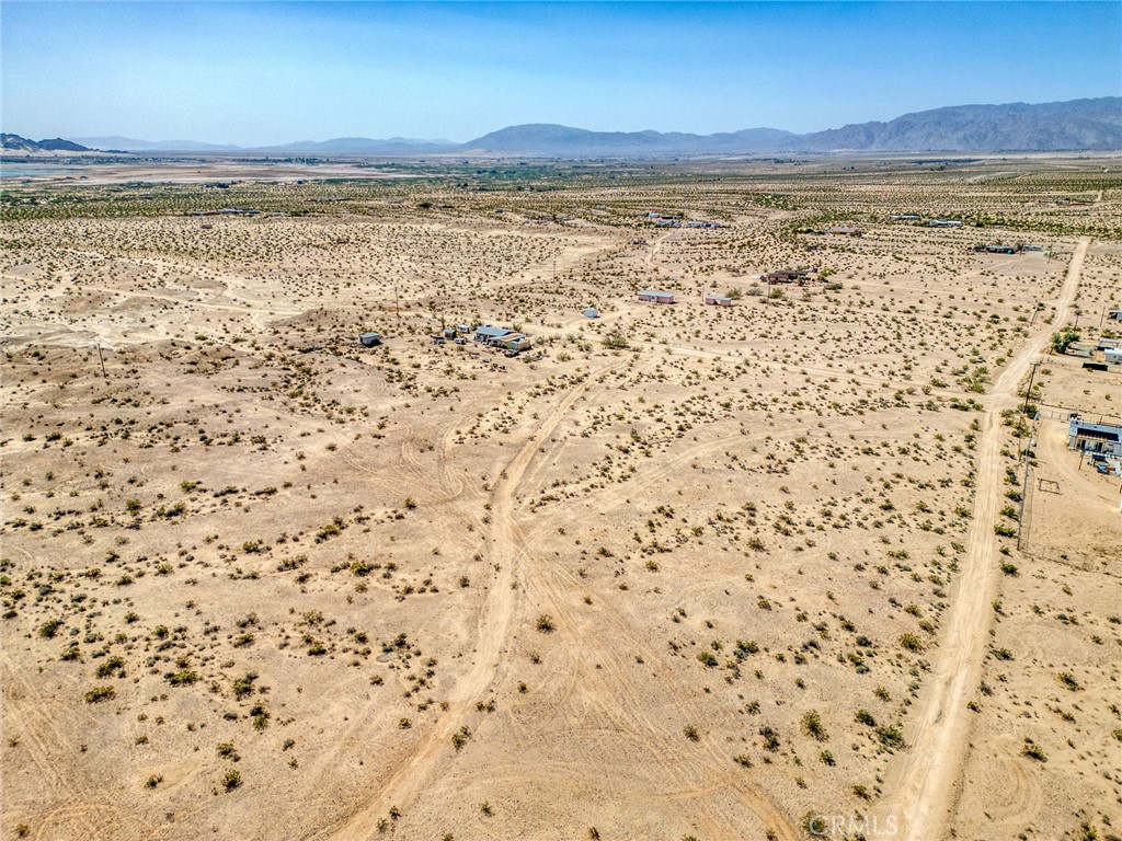 72082 Winters Road Twentynine Palms, CA 92277 - Photo 27 of 41