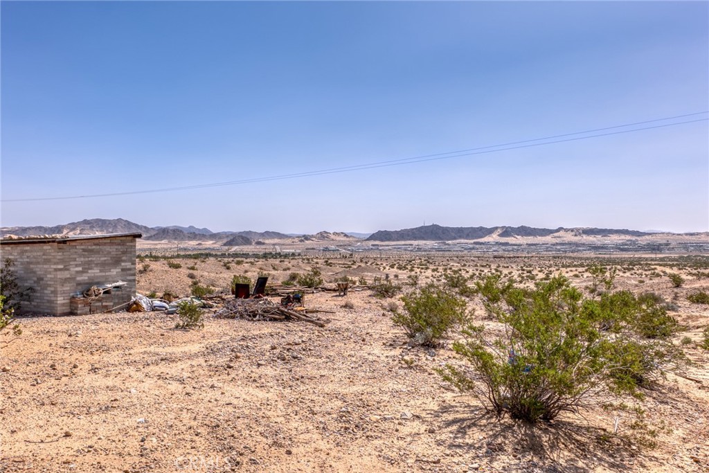 72082 Winters Road Twentynine Palms, CA 92277 - Photo 38 of 41