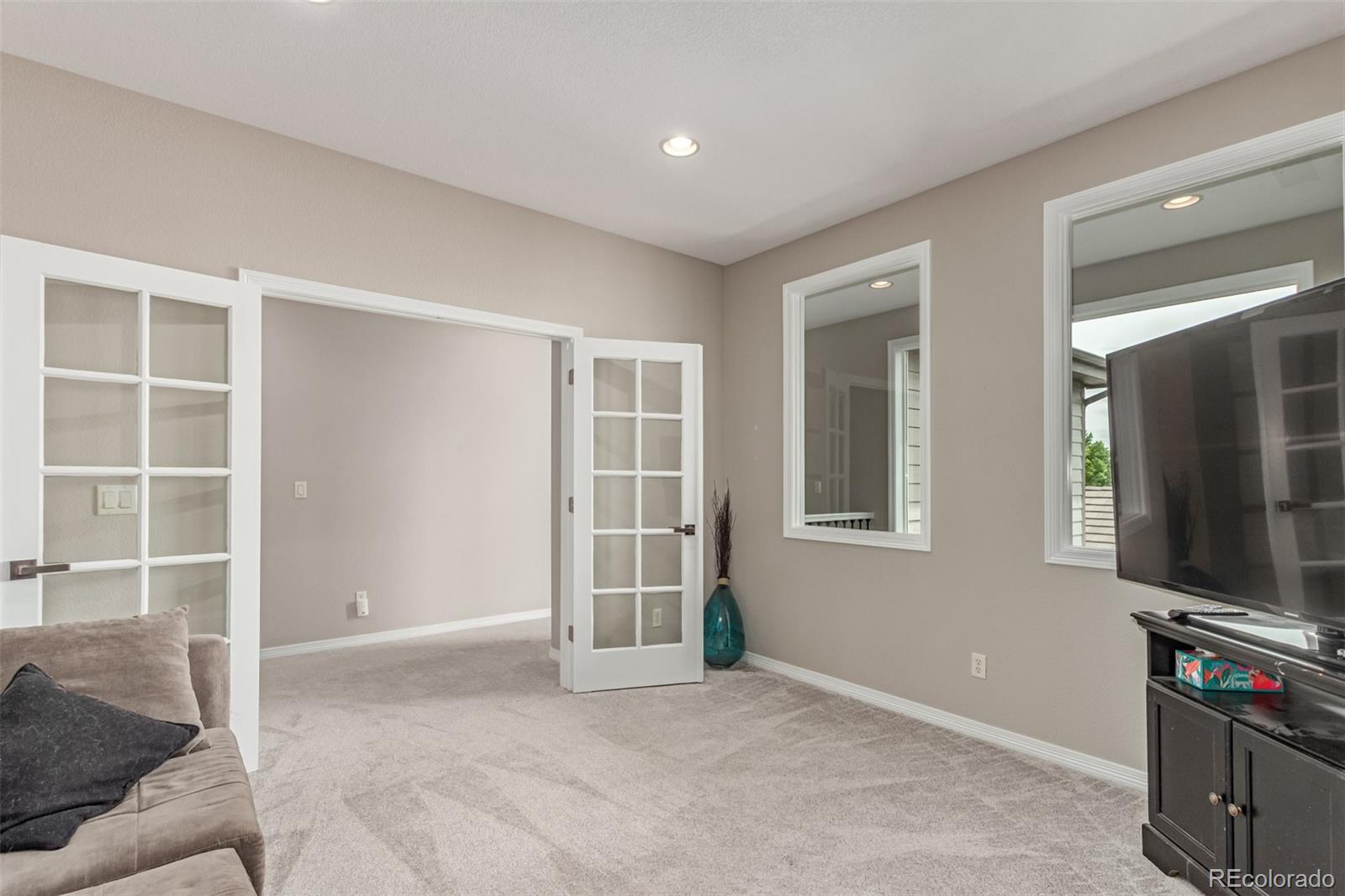 8993 Stonecrest Way Highlands Ranch, CO 80129 - Photo 34 of 50 Gallery Image 34