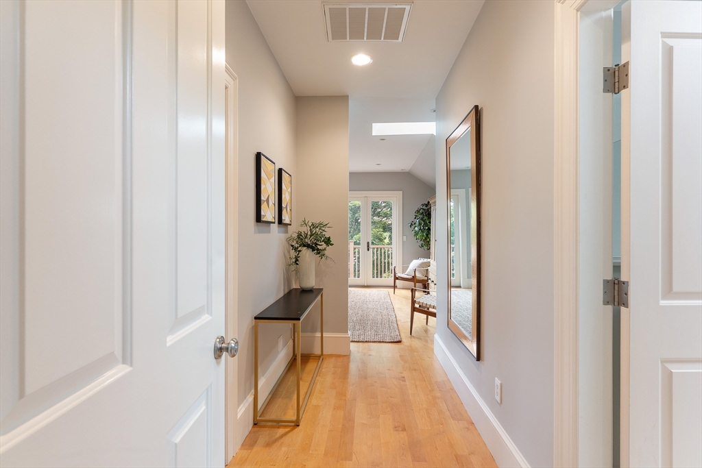 85 Upland Road Cambridge, MA 02140 - Photo 26 of 42