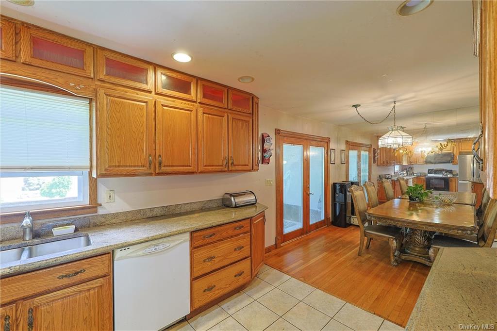 142 Whipple Road, Middletown, NY 10940 Compass