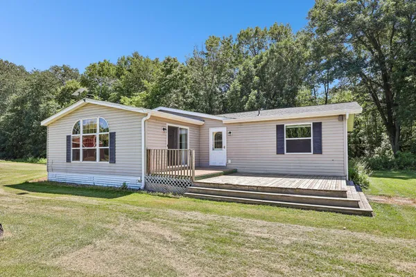 $549,900 | 37451 Jasper Street Northwest, Dalbo, MN 55017